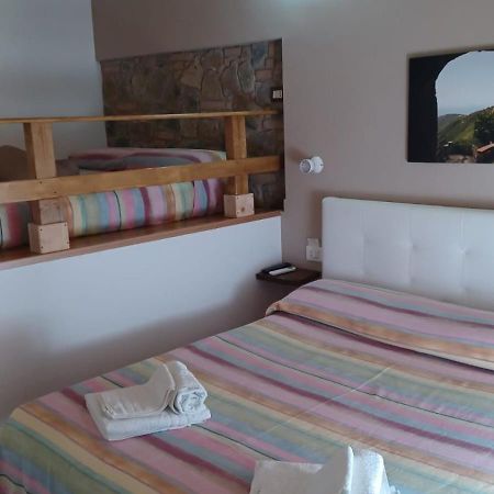 كاميروتا Casa Vacanze B&B Ondes المظهر الخارجي الصورة