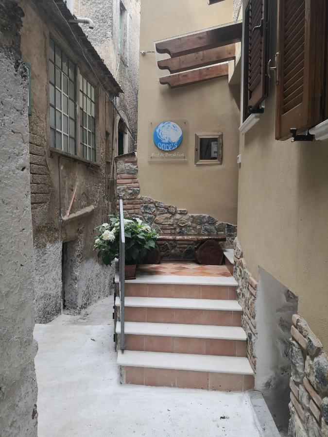 كاميروتا Casa Vacanze B&B Ondes المظهر الخارجي الصورة