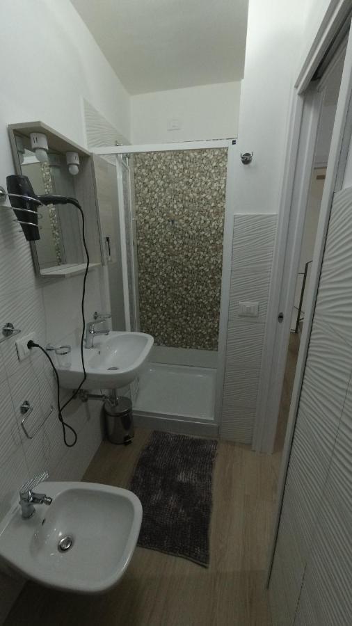 كاميروتا Casa Vacanze B&B Ondes المظهر الخارجي الصورة