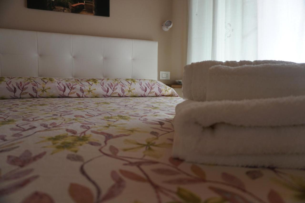 كاميروتا Casa Vacanze B&B Ondes المظهر الخارجي الصورة