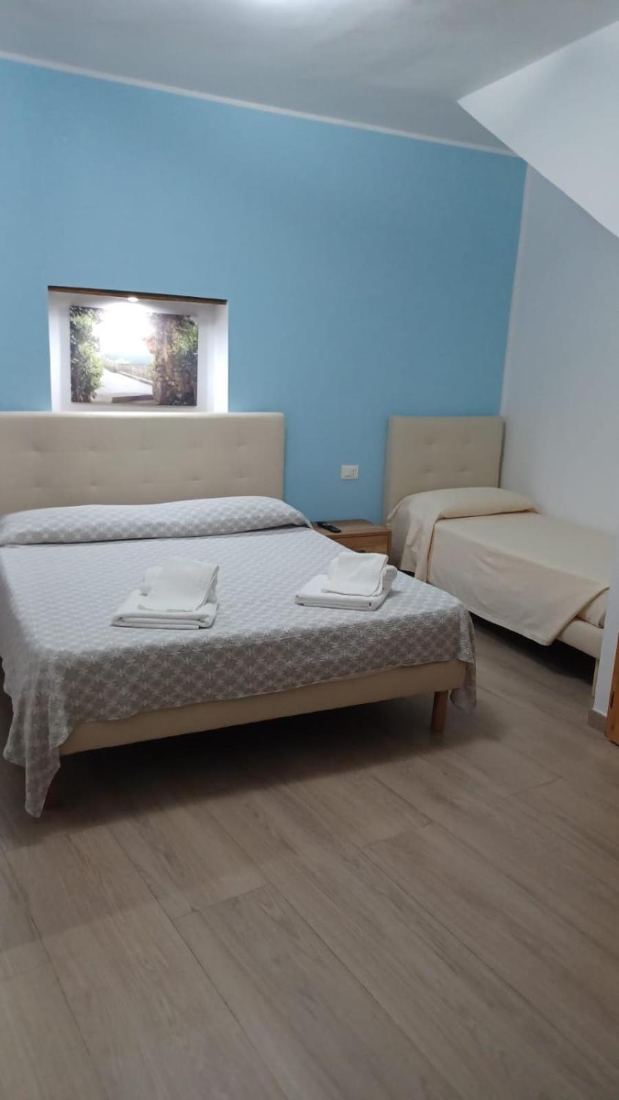 كاميروتا Casa Vacanze B&B Ondes المظهر الخارجي الصورة
